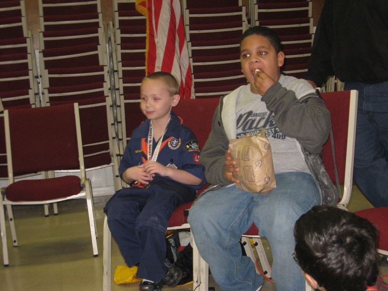 2010-Pack409-Blue-n-Gold - 237.jpg